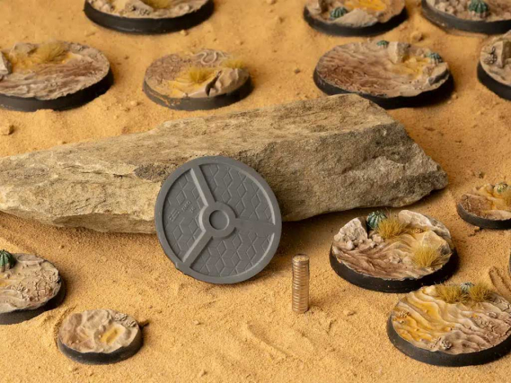 GamersGrass: Deserts of Maahl Bases, Round 40mm (x5)