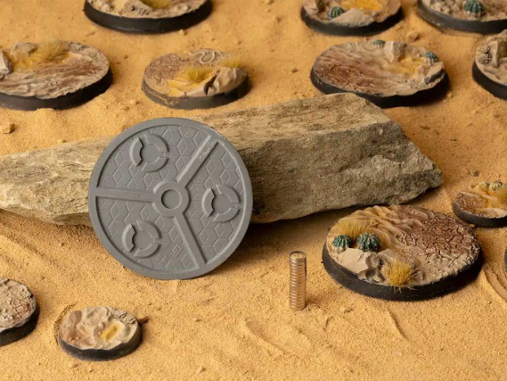 GamersGrass: Deserts of Maahl Bases, Round 50mm (x3)