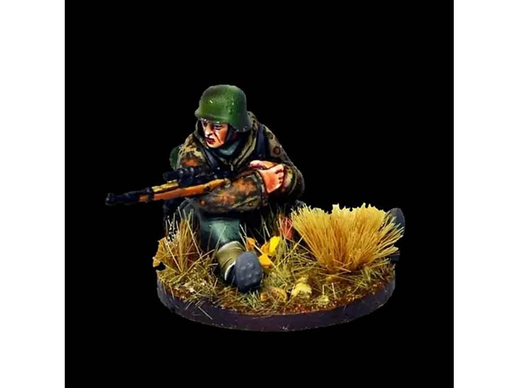 RKX Miniatures - German Sniper (WW2)